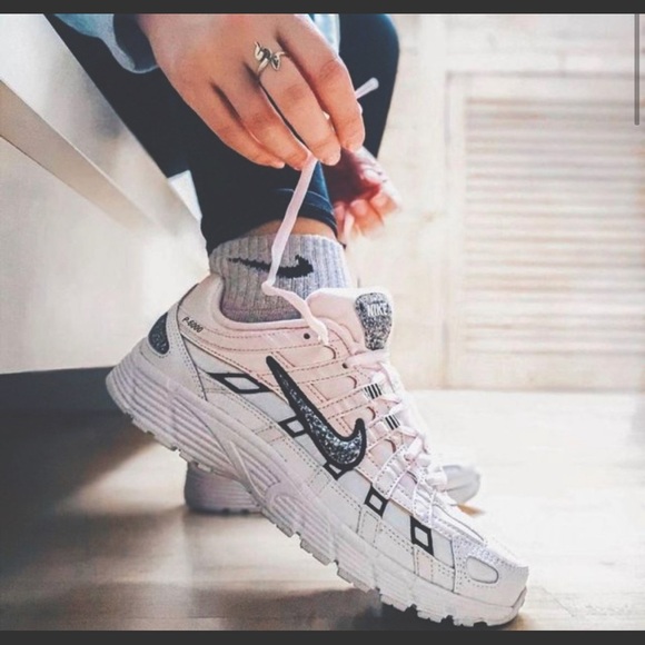 Nike Shoes - P6000 chunky Nike sneakers, W 10.5